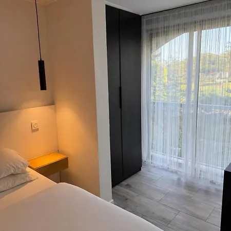 Cosy Du Mole