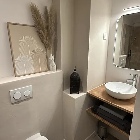 Cosy Du Mole *